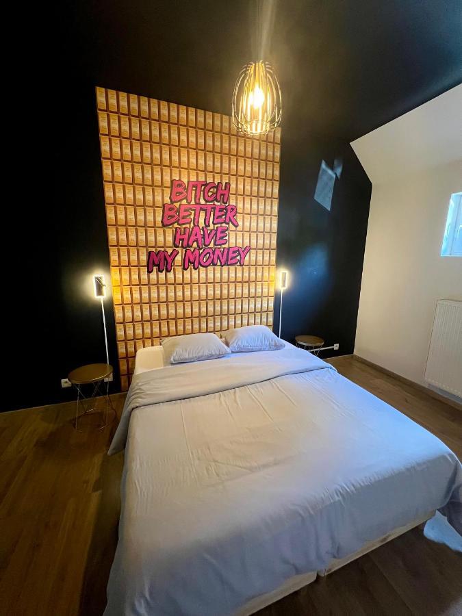 Capsule Casino - Jacuzzi - Billard - Netflix - Console & Jeux Apartment Mons Exterior photo