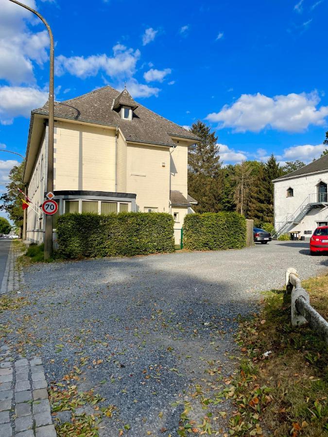 Capsule Casino - Jacuzzi - Billard - Netflix - Console & Jeux Apartment Mons Exterior photo